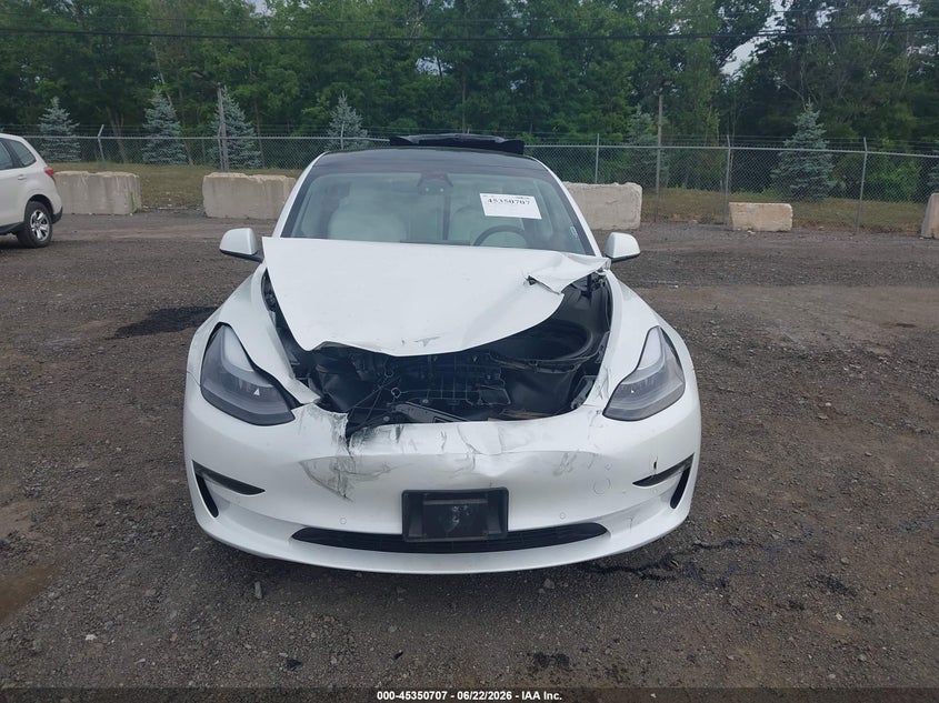 2022 Tesla Model 3 Long Range Dual Motor All-Wheel Drive VIN: 5YJ3E1EB9NF253809 Lot: 45350707