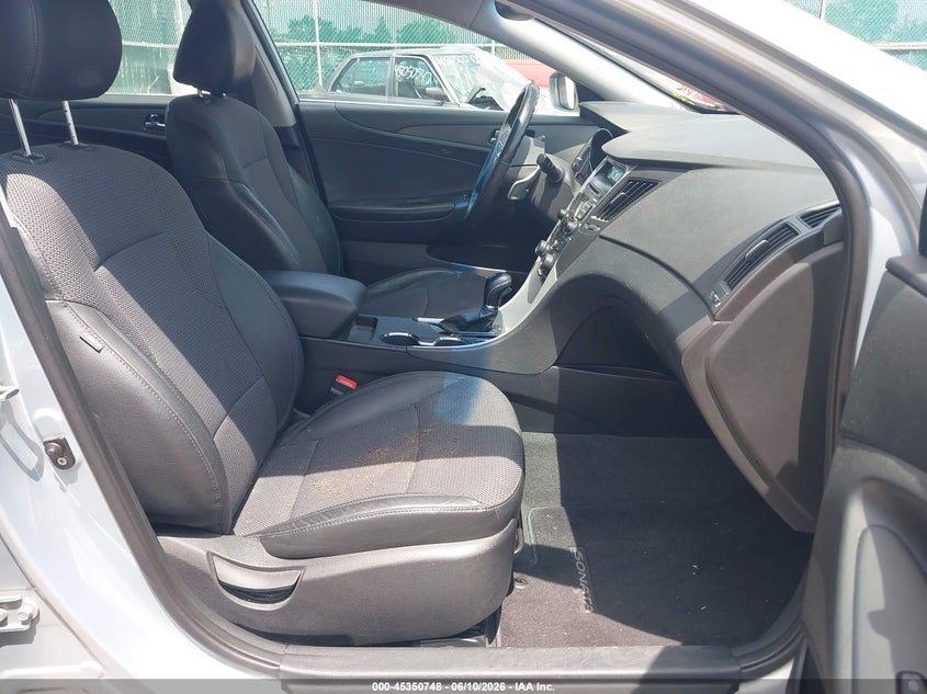 2011 HYUNDAI SONATA SEDAN 2.4L I-4 DI, DOHC, VVT, 200HP