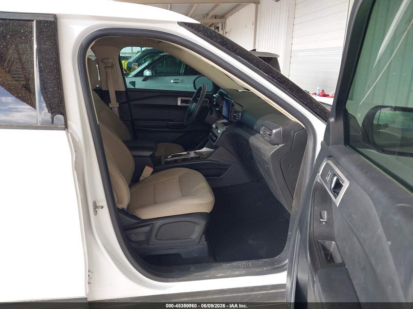 2021 FORD EXPLORER auction photo 5