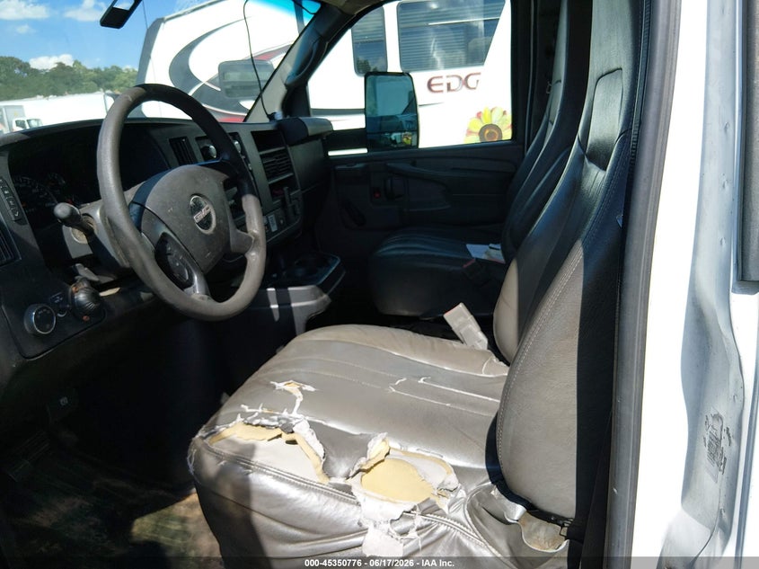 2015 GMC SAVANA CUTAWAY auction photo 7