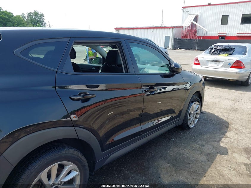 2018 HYUNDAI TUCSON auction photo 6