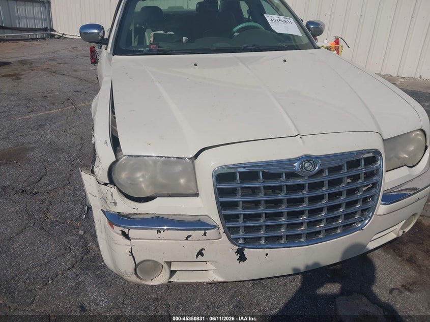 2007 Chrysler 300C VIN: 2C3LA63H67H825422 Lot: 45350831