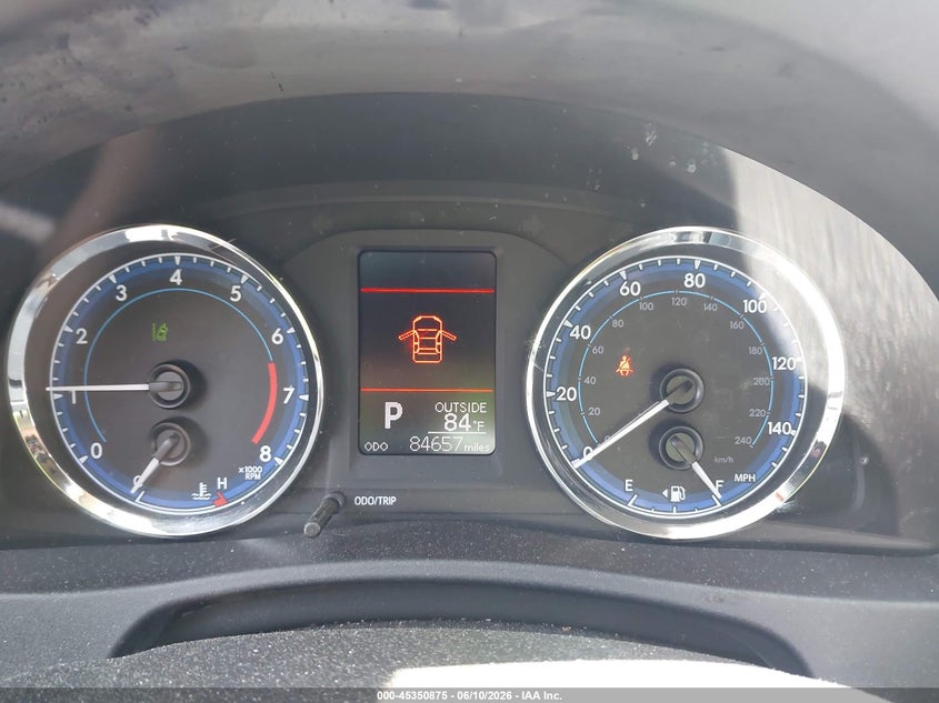 2019 TOYOTA COROLLA auction photo 7