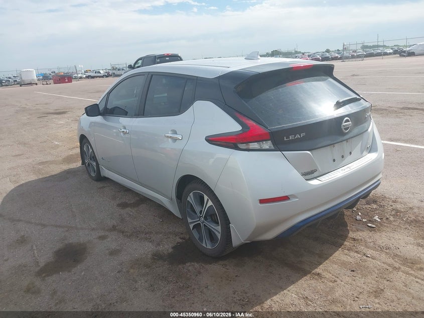 Vin: 1n4az1cp7jc305588, lot: 45848907, nissan leaf sv 20183