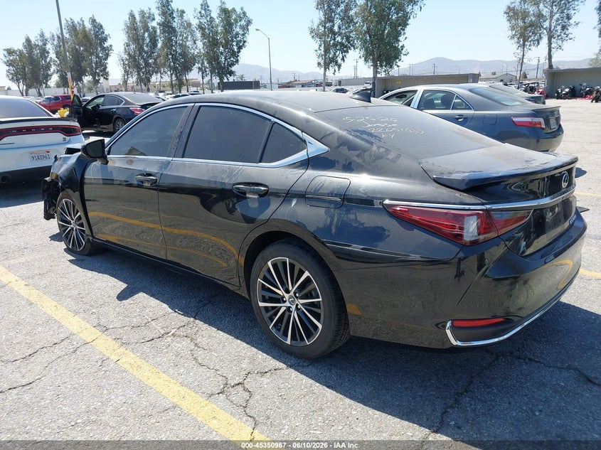 Vin: 58ada1c10ru042316, lot: 45848914, lexus es 300h 20243