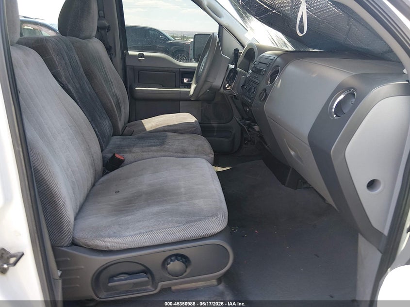 2004 FORD F-150 auction photo 5