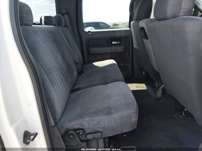 2004 FORD F-150 auction photo 8