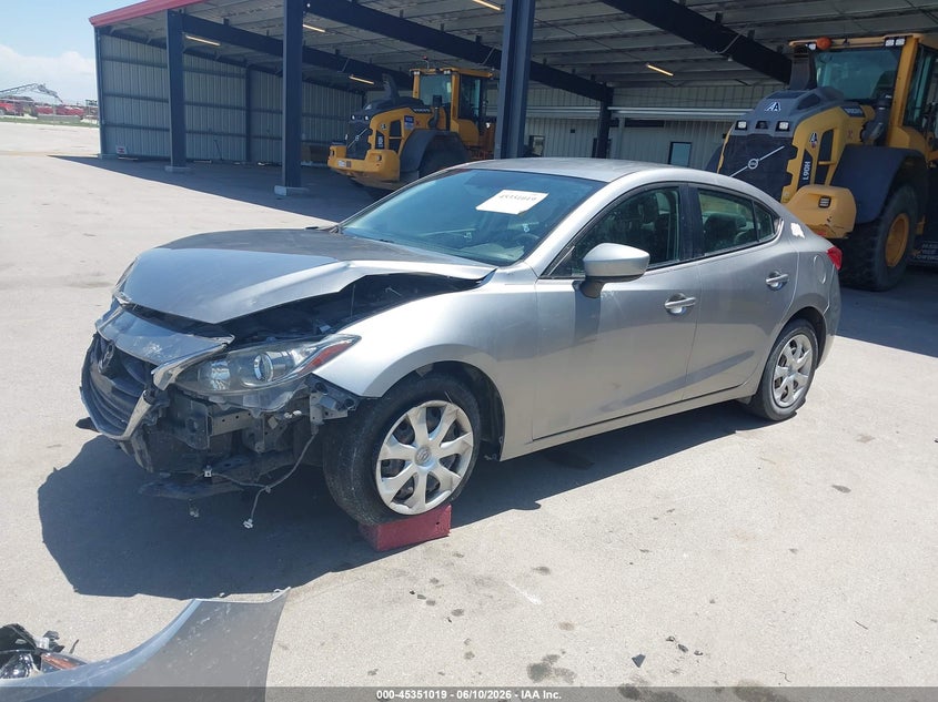 Vin: 3mzbm1t73gm301118, lot: 45848966, mazda mazda3 i sport 20162