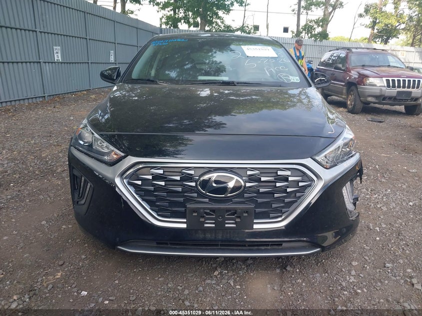 2021 Hyundai Ioniq Plug-In Hybrid Se VIN: KMHC65LD9MU256316 Lot: 45351029