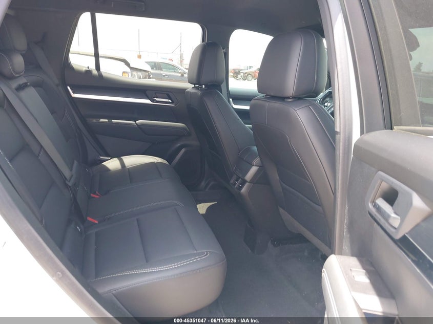 2026 GMC TERRAIN auction photo 8