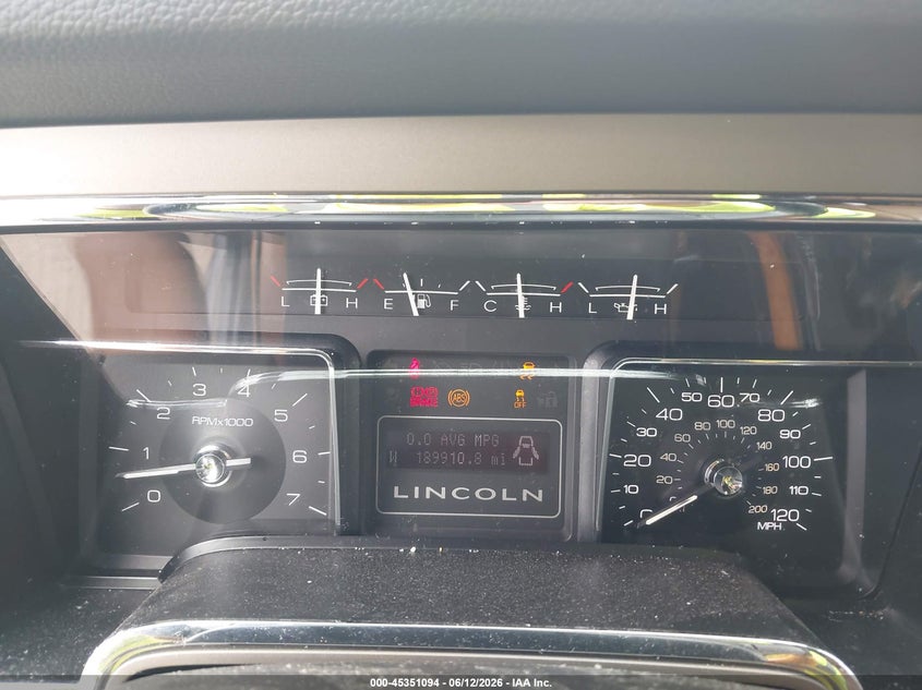 2014 LINCOLN NAVIGATOR L auction photo 7
