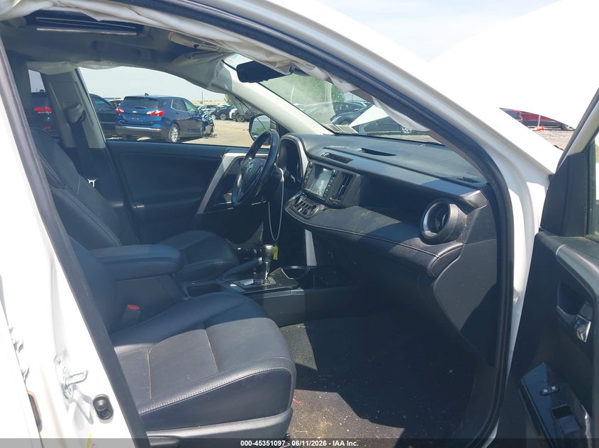 2017 TOYOTA RAV4 HYBRID auction photo 5