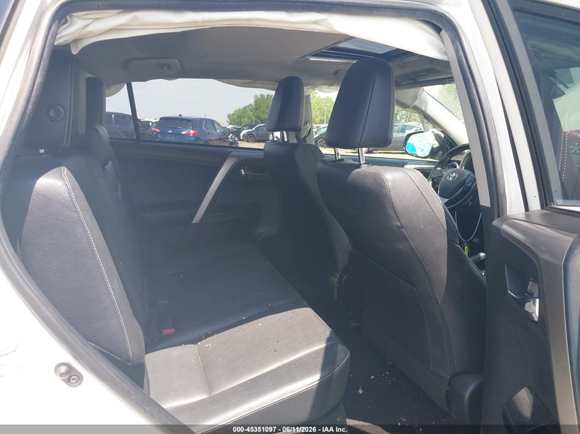 2017 TOYOTA RAV4 HYBRID auction photo 8