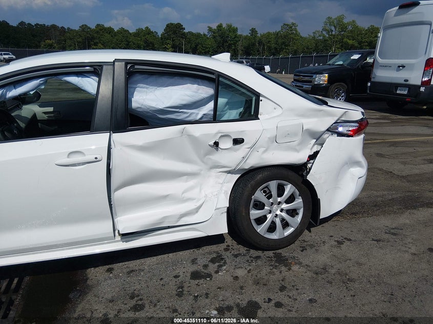2024 TOYOTA COROLLA auction photo 6