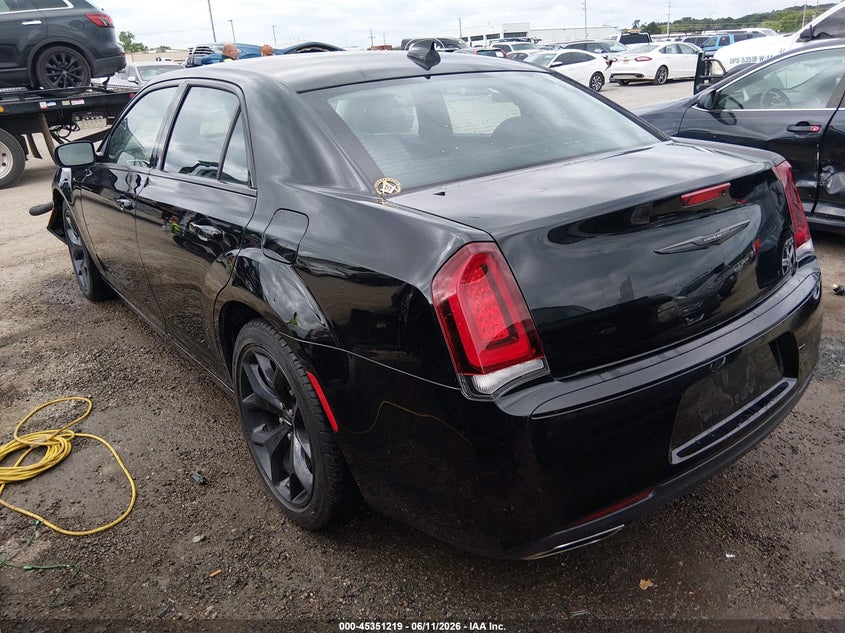 Vin: 2c3ccaag0nh225936, lot: 45849166, chrysler 300 touring 20223