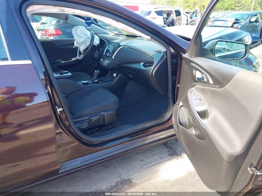 2020 CHEVROLET MALIBU auction photo 5