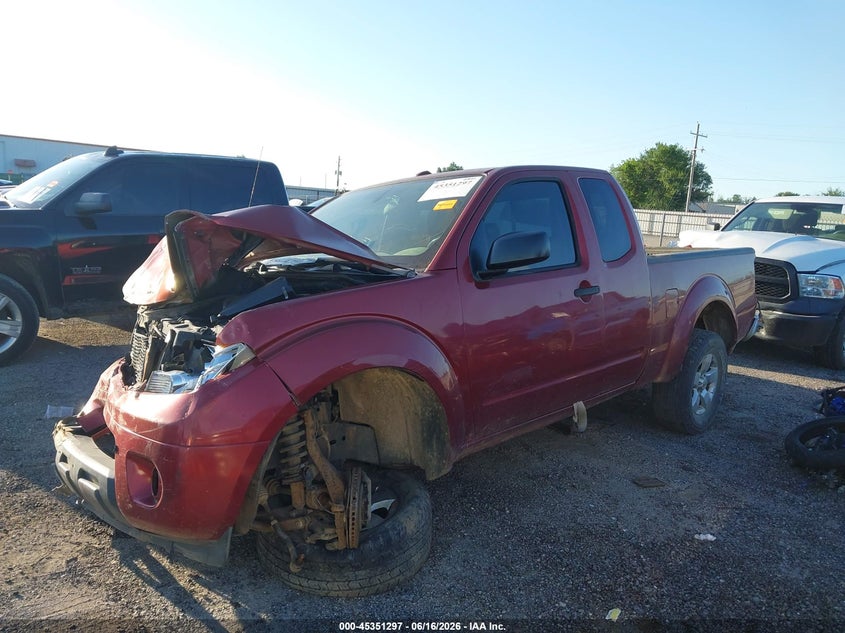 2013 NISSAN FRONTIER auction photo 2