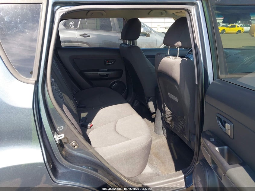 2011 KIA SOUL auction photo 8