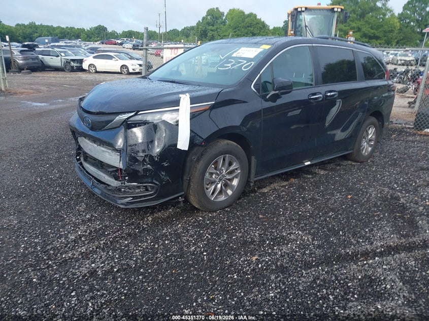 Vin: 5tdyrkec3ss284571, lot: 45849317, toyota sienna xle 20252