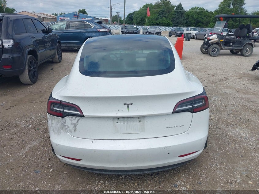 2019 Tesla Model 3 Long Range/Performance VIN: 5YJ3E1EB8KF511538 Lot: 45351373