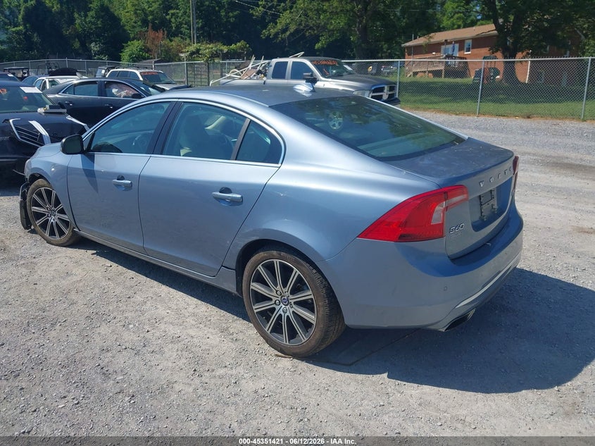 2017 VOLVO S60 INSCRIPTION auction photo 3
