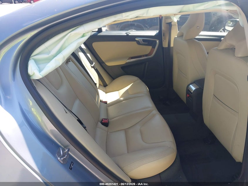 2017 VOLVO S60 INSCRIPTION auction photo 8
