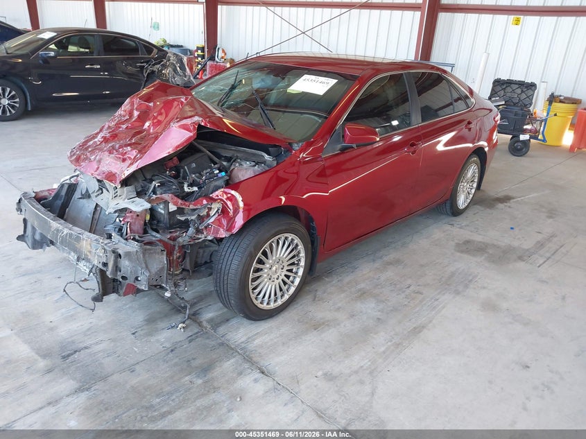 2015 TOYOTA CAMRY auction photo 2