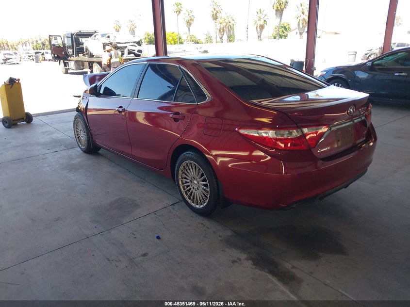 2015 TOYOTA CAMRY auction photo 3