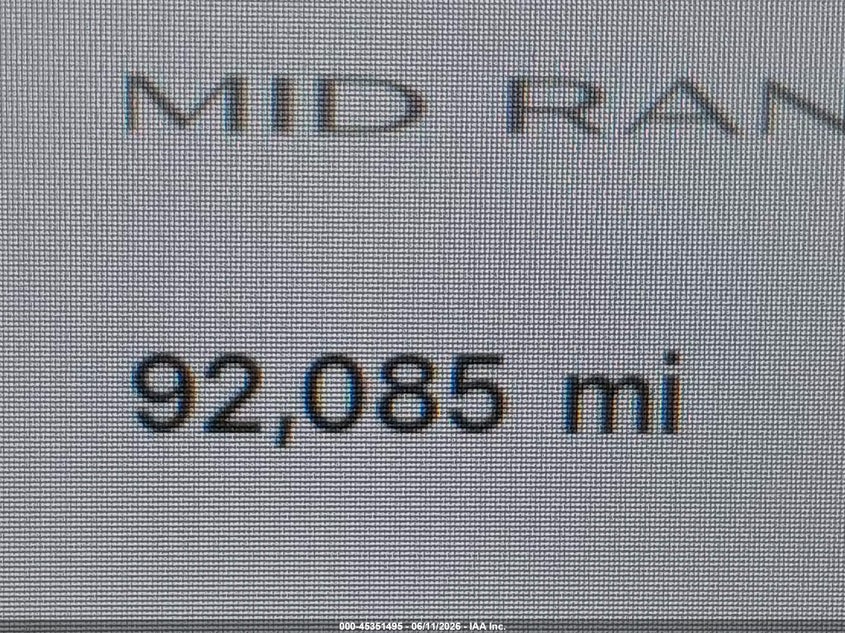 TESLA MODEL 3 - zdjęcie 16
