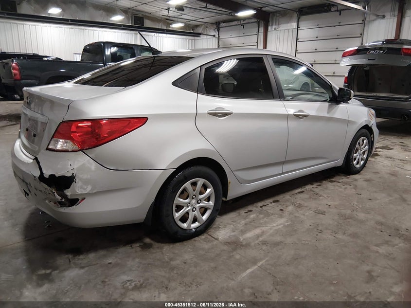 2012 HYUNDAI ACCENT auction photo 4