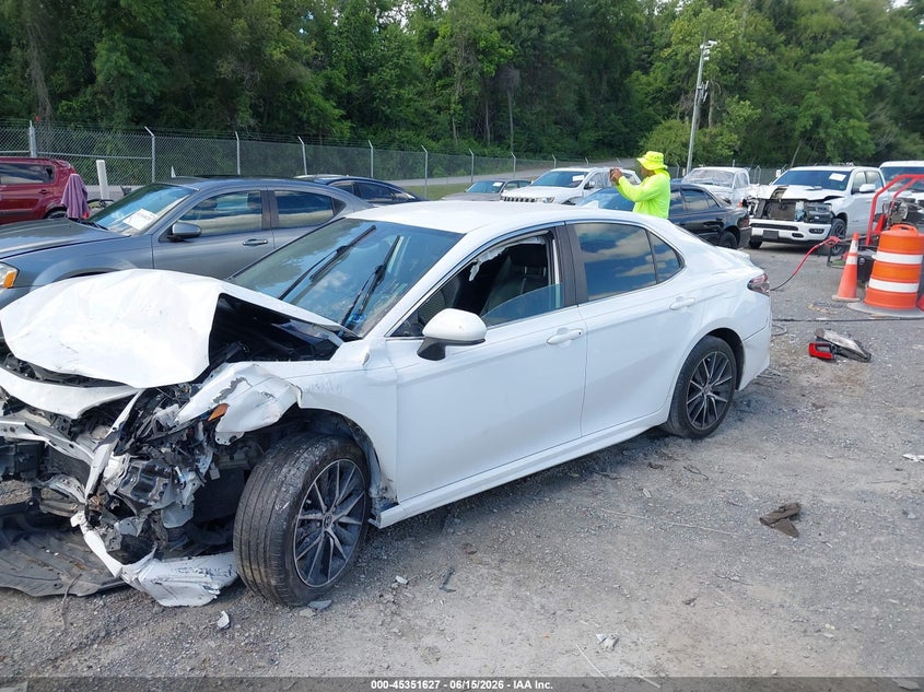 2021 Toyota Camry Se 4T1G11AK5MU568269 photo 1