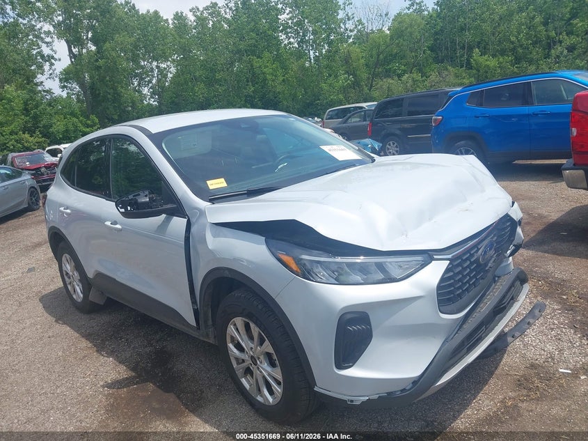 2025 Ford Escape