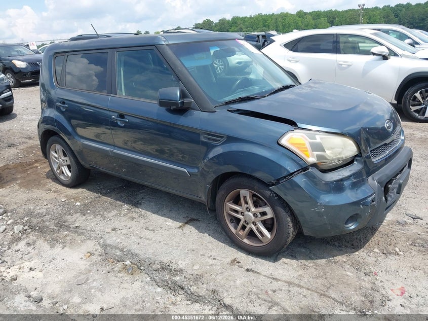 2011 Kia Soul +