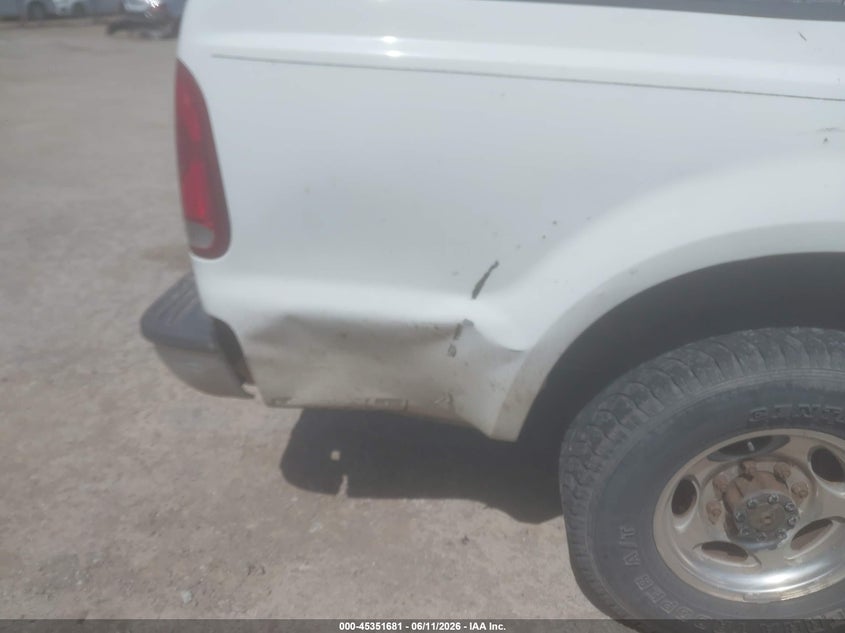 2000 Ford F-250 Lariat/Xl/Xlt VIN: 1FTNX20FXYEA20952 Lot: 45351681