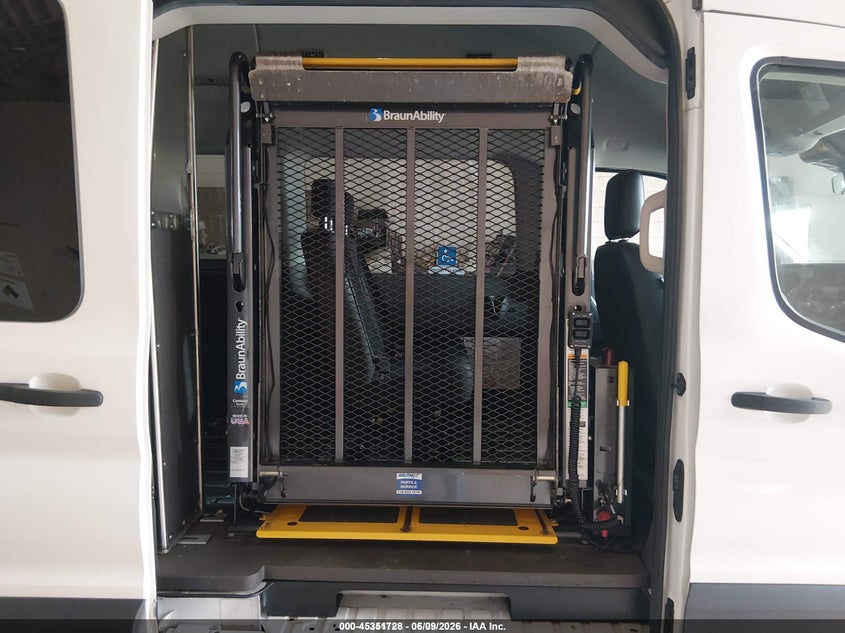 2021 Ford Transit-350 Passenger Van Xl VIN: 1FBAX2X86MKB02621 Lot: 45351728