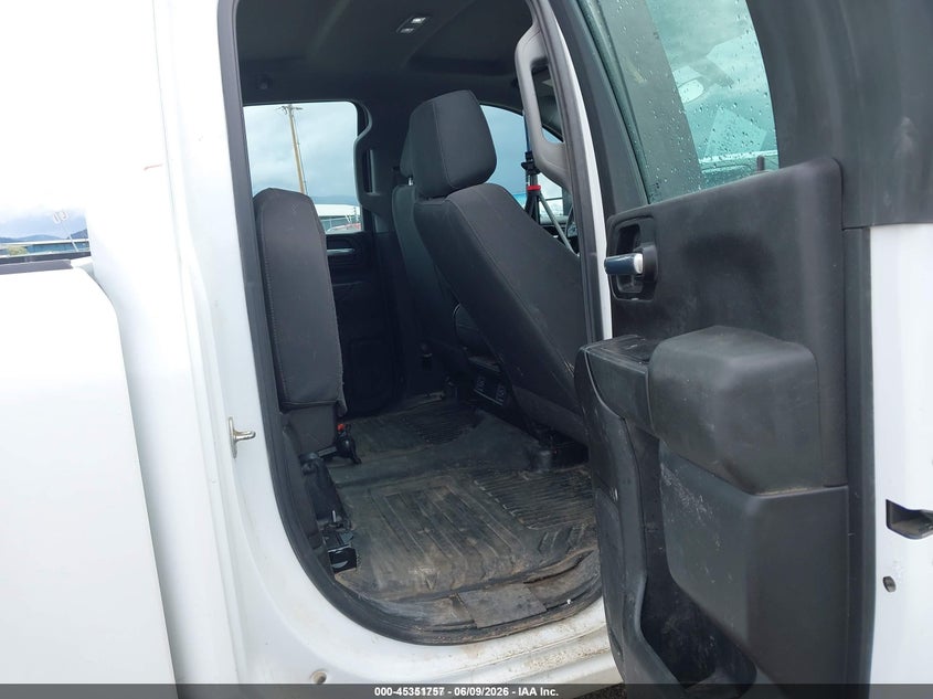 2020 CHEVROLET SILVERADO 2500HD auction photo 8