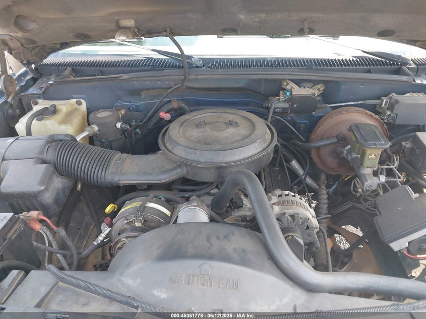 1995 Chevrolet Gmt-400 C1500 VIN: 2GCEC19K4S1139739 Lot: 45351778