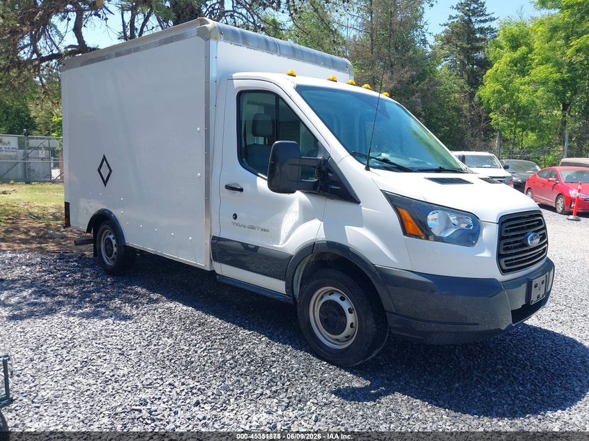 2017 FORD TRANSIT-250 CUTAWAY auction photo 1