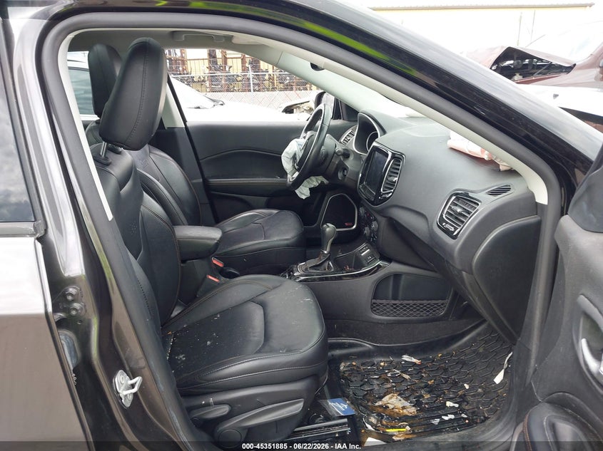 2018 JEEP COMPASS auction photo 5