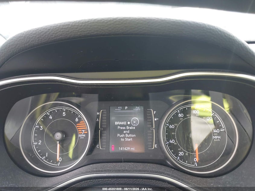 2019 JEEP CHEROKEE auction photo 7