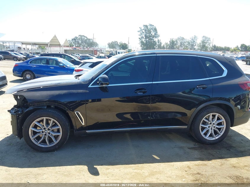 2021 BMW X5 xDrive40I VIN: 5UXCR6C09M9F35154 Lot: 45351919