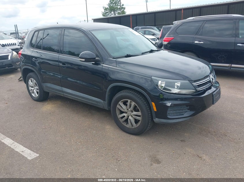 2013 VOLKSWAGEN TIGUAN S