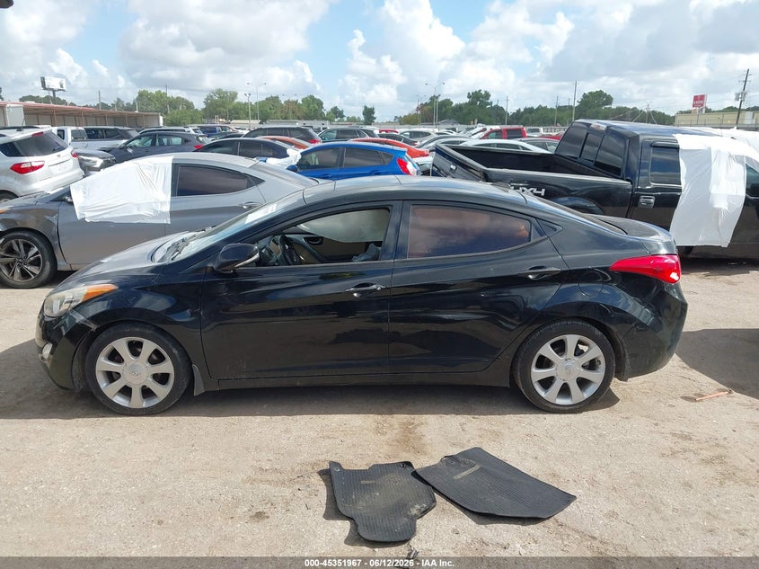 2013 Hyundai Elantra Limited VIN: 5NPDH4AE6DH421659 Lot: 45351967