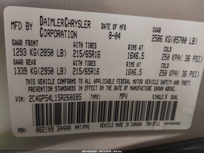2005 Chrysler Town & Country Touring VIN: 2C4GP54L15R260285 Lot: 45352041