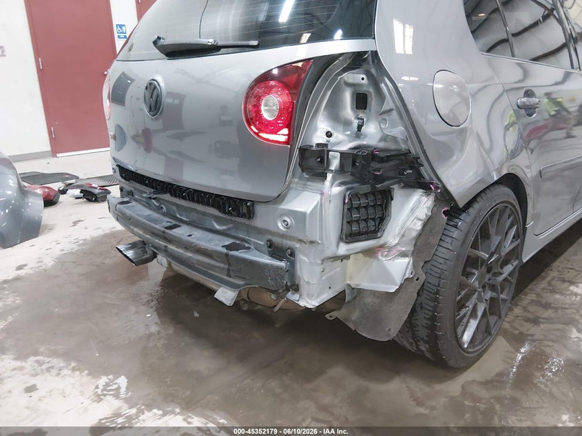 2009 Volkswagen Gti 4-Door VIN: WVWGV71KX9W095041 Lot: 45352179