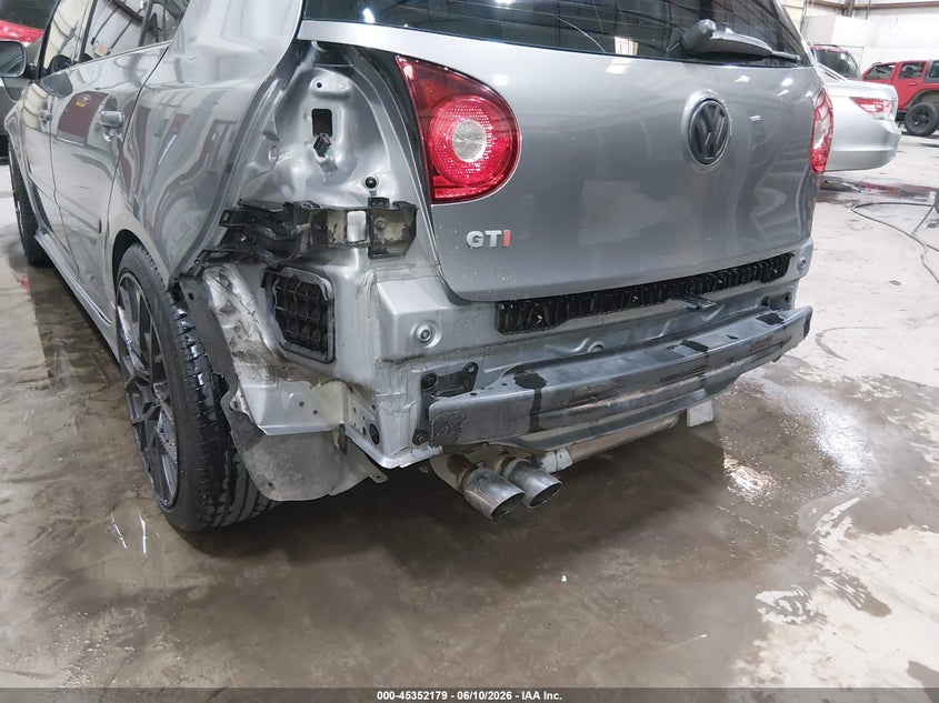 2009 Volkswagen Gti 4-Door VIN: WVWGV71KX9W095041 Lot: 45352179