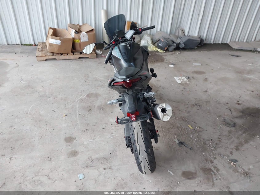 2025 Kawasaki Er500 VIN: ML5ERGF14SDA36884 Lot: 45352230