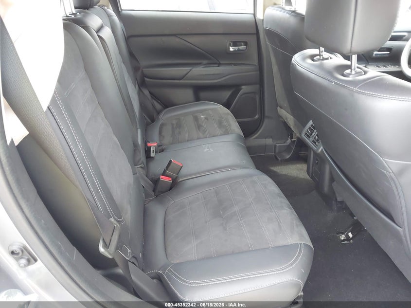 2019 Mitsubishi Outlander Se VIN: JA4AZ3A35KZ045240 Lot: 45352342