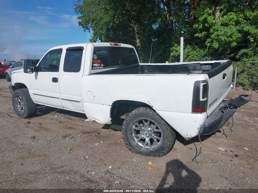 2003 CHEVROLET SILVERADO 1500 auction photo 3