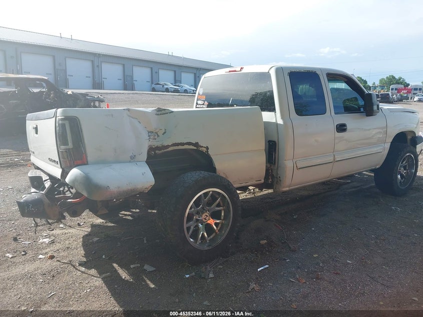 2003 CHEVROLET SILVERADO 1500 auction photo 4